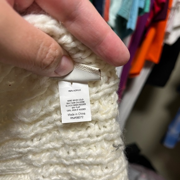 Sonoma super long scarf NWOT - Picture 5 of 5